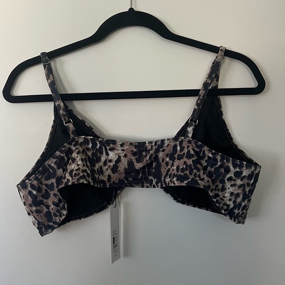 BLUSH LINGERIE. Glow Leopard Print Bikini Top. NWT! - Picture 5 of 5